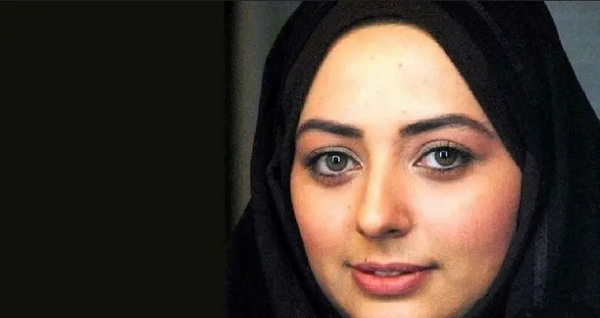عکس با حجاب نفیسه روشن