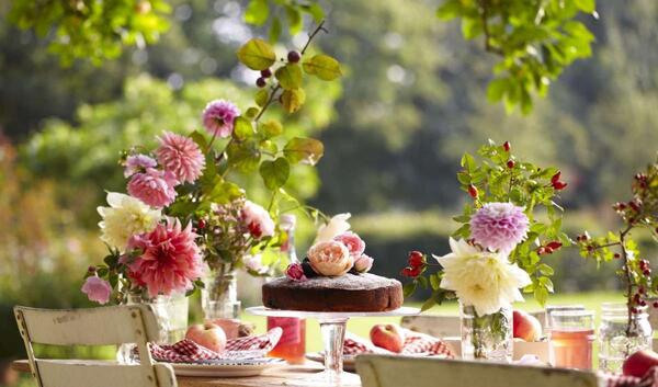 عکس ایده های خلاقانه برای تزیین باغ
