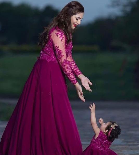 عکس پروفایل مادر دختری لاکچری