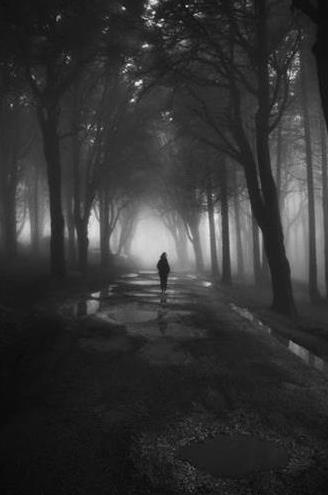 عکس نوشته فلسفی تنهایی