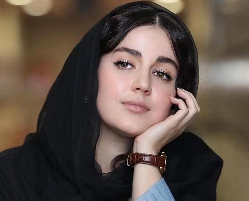 عکس چشمان افسانه پاکرو