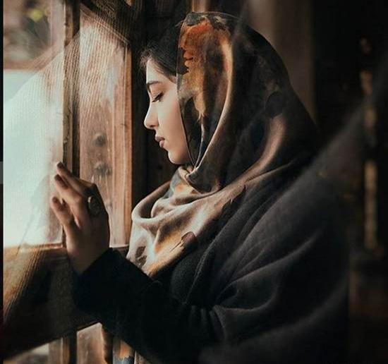 عکس زن عاشق