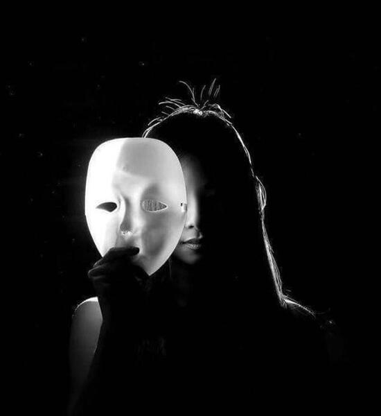 عکس فیک غمگین دخترانه