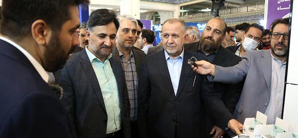 عکس آزاده بهرامی