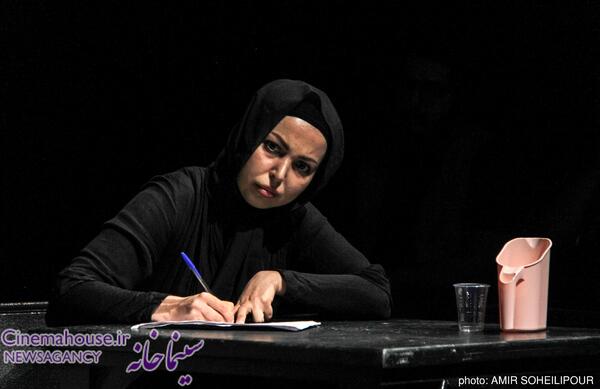 عکس آزاده بهرامی