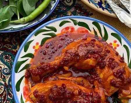عکس راه رفتن با کفش پاشنه بلند