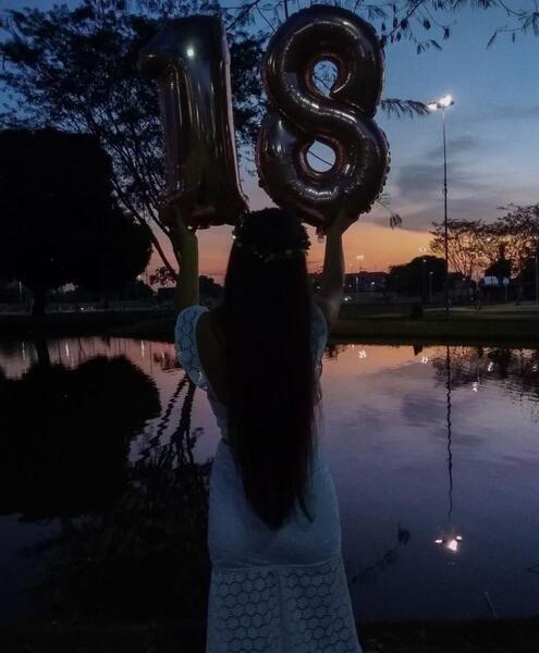 عکس تولد دختر 18 ساله