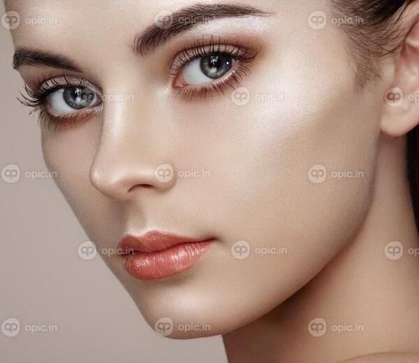 عکس زن زیبا با آرایش