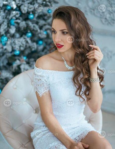 عکس زن زیبا با آرایش