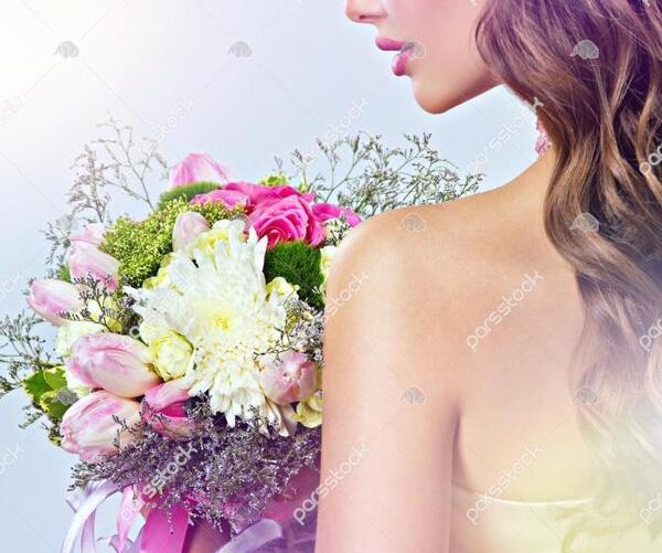 عکس پروفایل زیبا گل در دست