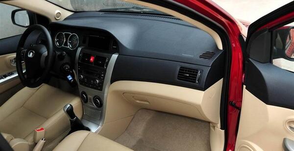 عکس ماشین گریت وال c30 دنده ای