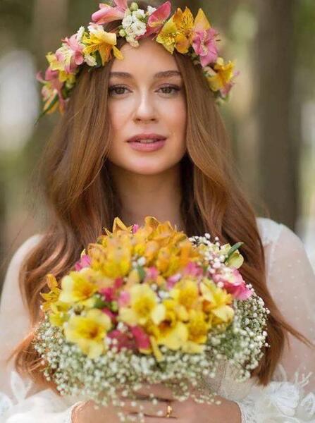 ژست عکس پاییزی عروس و داماد