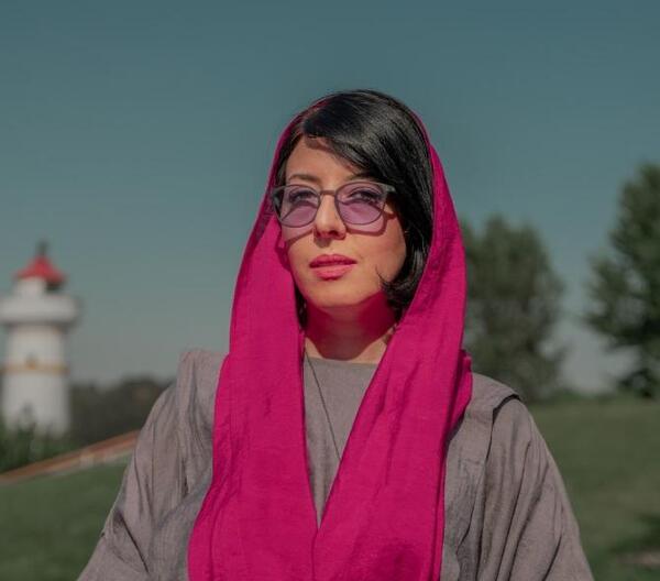 عکس گرفتن به انگلیسی چگونه نوشته می شود