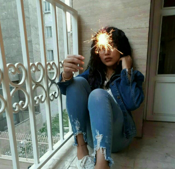ویسگون فیک شاخ عکس فیک دختر