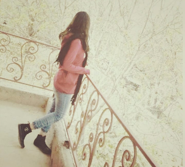 ویسگون فیک شاخ عکس فیک دختر