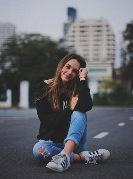 زیباترین ژست عکس دخترانه