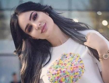 زیباترین ژست عکس دخترانه