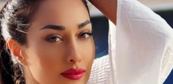 عکس با حجاب صدف طاهریان