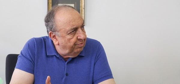 عکس از بهمن فرمان آرا