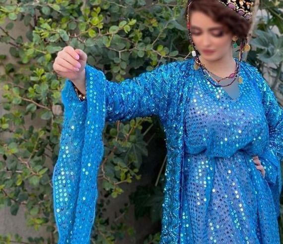 عکس دختر خوشگل با لباس کردی