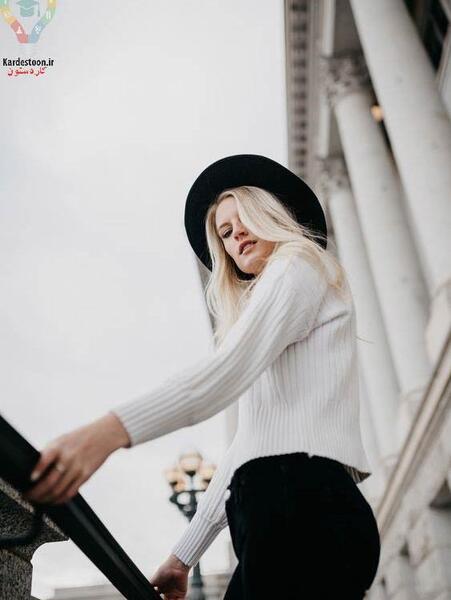 ژست عکس با کلاه لبه دار