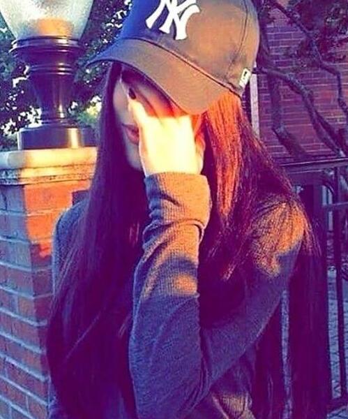 عکس پروفایل دخترونه اسپرت و لاکچری