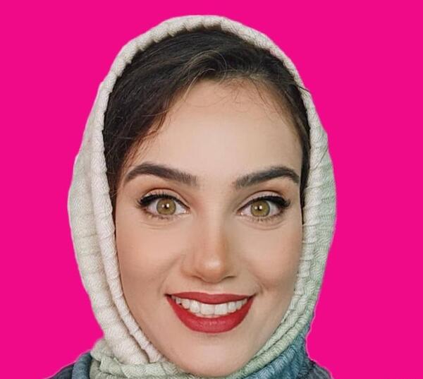 عکس تکتم صادقیان