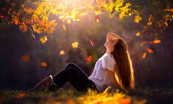 عکس پاییزی دخترانه لاکچری