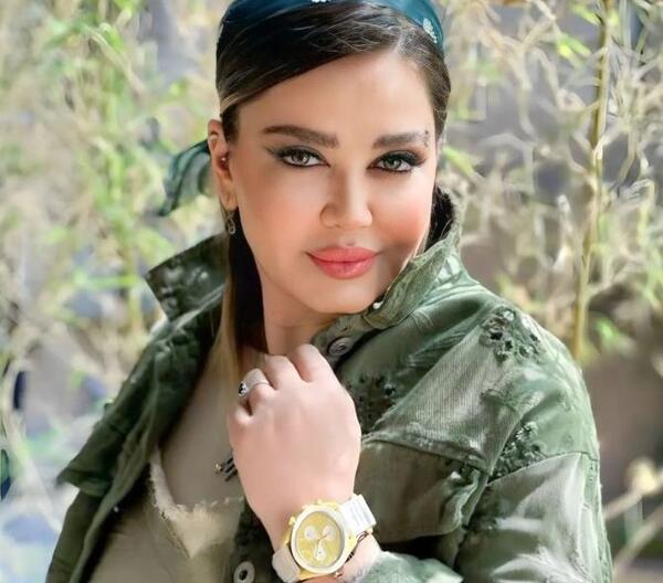 عکس بهاره رهنما با مادرش