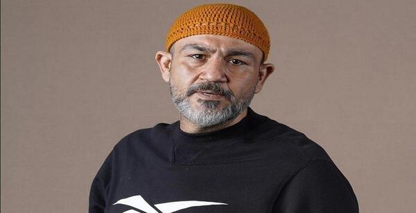 عکس لواشک خودآزاری