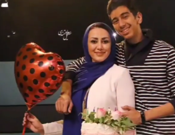عکس خاله قاصدک مجری برنامه کودک