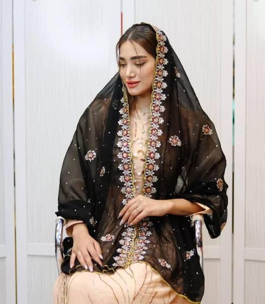 عکس شال طرح دار دخترانه
