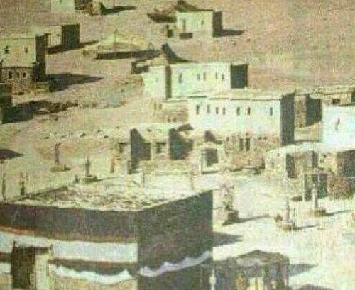 عکس توی خانه خدا