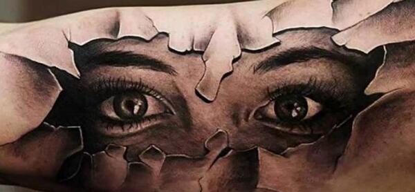 عکس تاتو چشم روی بدن