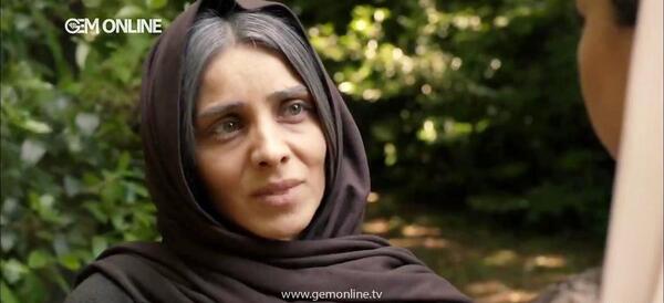 عکس های اوزگه گورل در سریال حریم سلطان