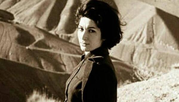 عکس با حجاب فروغ فرخزاد