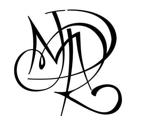 عکس طرح تاتو حرف m