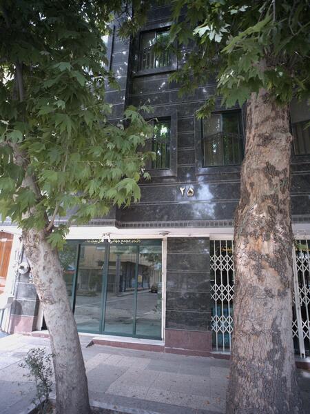 عکس زائر سرای رضوان مشهد