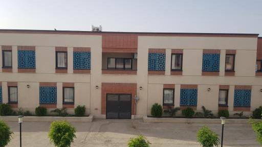 عکس زائر سرای رضوان مشهد