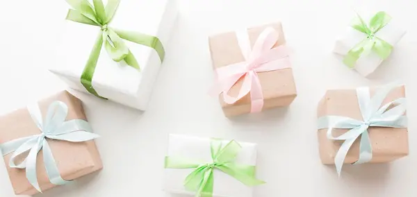 عکس کادو برای دوست صمیمی دختر