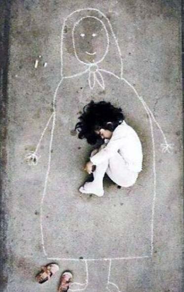 عکس مادر نقاشی