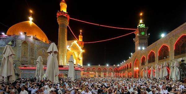 عکس حرم امام علی در شب