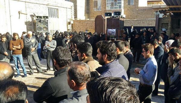 عکس عزاداری در خانه