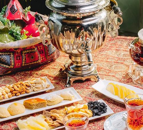 عکس چای و شیرینی