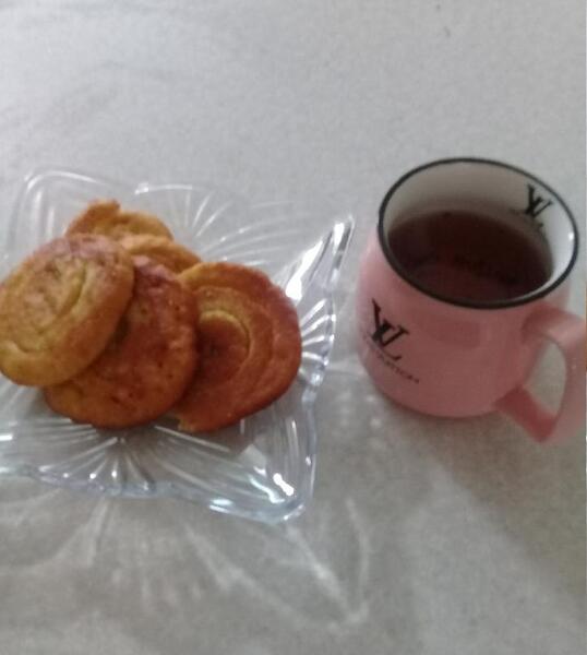 عکس چای و شیرینی