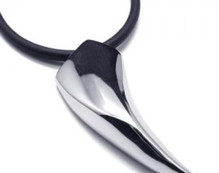عکس گردنبند پسرانه خفن