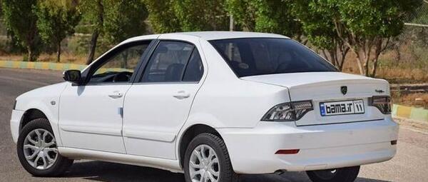 عکس ماشین لامبورگینی از بغل