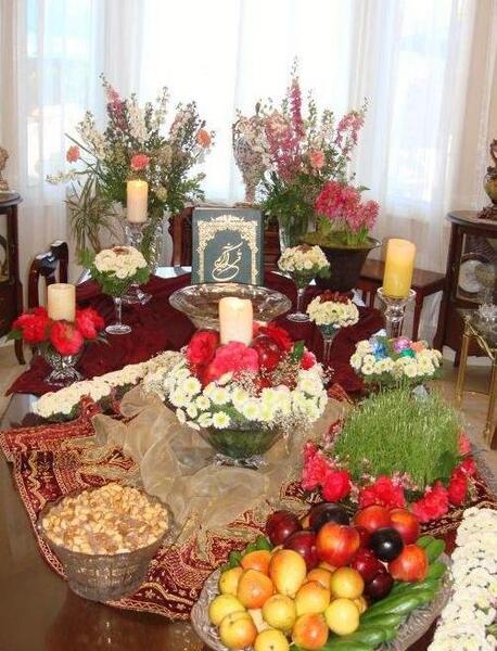 عکس ایده سفره هفت سین روی میز ناهار خوری