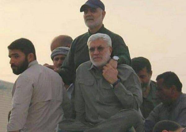 عکس سلیمانی در جنگ