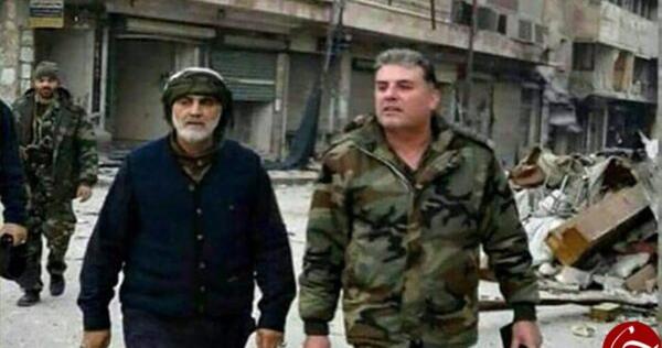 عکس سلیمانی در جنگ